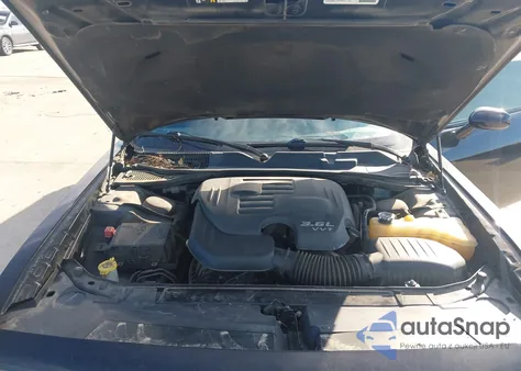 2017 Dodge Challenger Sxt z USA, uszkodzony, nr VIN 2C3CDZAG6HH627153